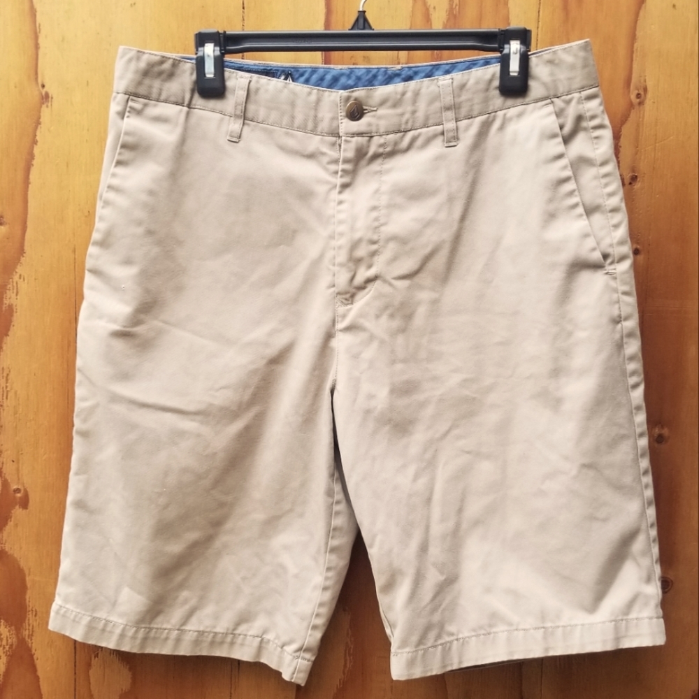 Volcom Corpo Classics Men's Flat Front Shorts